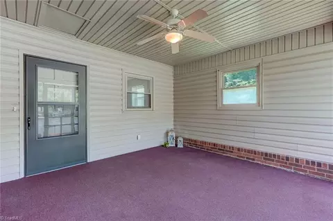 132 Circle Loop, Eden, NC 27288 photo 9