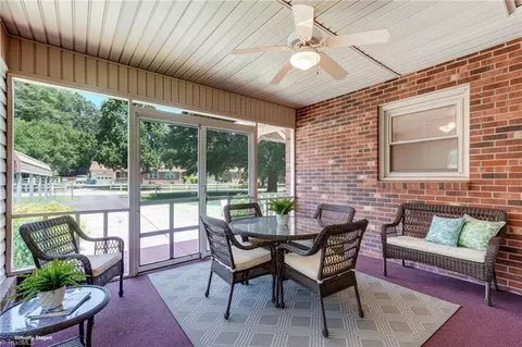 132 Circle Loop, Eden, NC 27288 photo 11