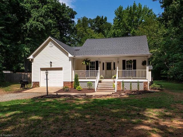 8553 Black Walnut Ct, Snow Camp, NC 27349