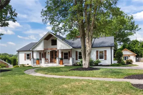 113 Holden Rd, Greensboro, NC 27410