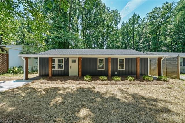 1936 Lakedell Dr, Charlotte, NC 28215