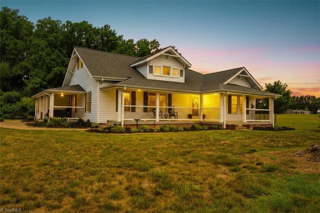 408 Gray Ln, Colfax, NC 27235