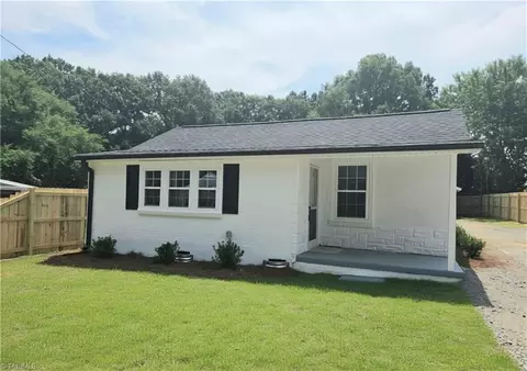 1330 Pollard Ave, Burlington, NC 27217