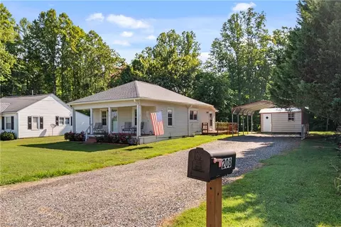 208 Carson Rd, Pilot Mountain, NC 27041 photo 44