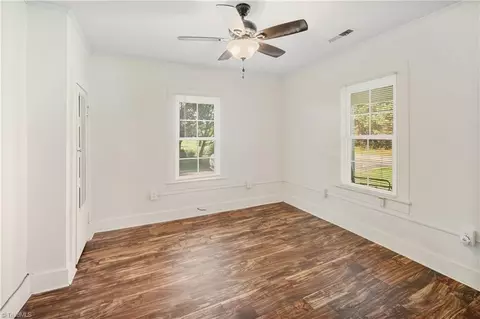 208 Carson Rd, Pilot Mountain, NC 27041 photo 14
