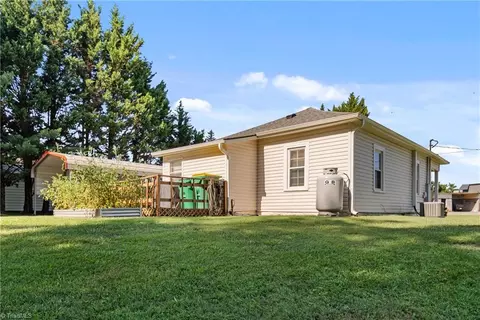 208 Carson Rd, Pilot Mountain, NC 27041 photo 27