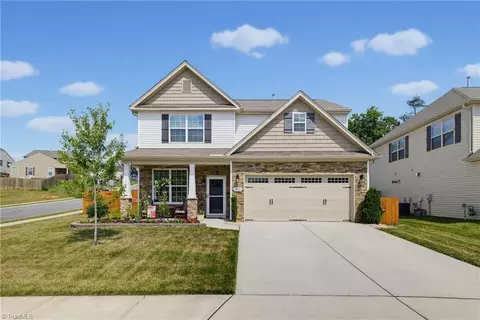 1940 Kippen Dr, Kernersville, NC 27284