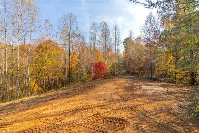 1165 Dehart Community Ctr Rd, Hays, NC 28635