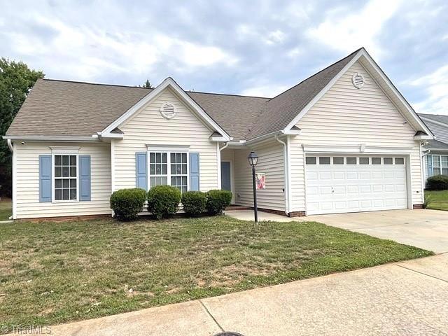 1015 Huntington Ridge Ln, Winston Salem, NC 27105