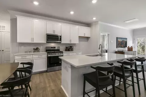 111 Silverpine Way, Bermuda Run, NC 27006 photo 3