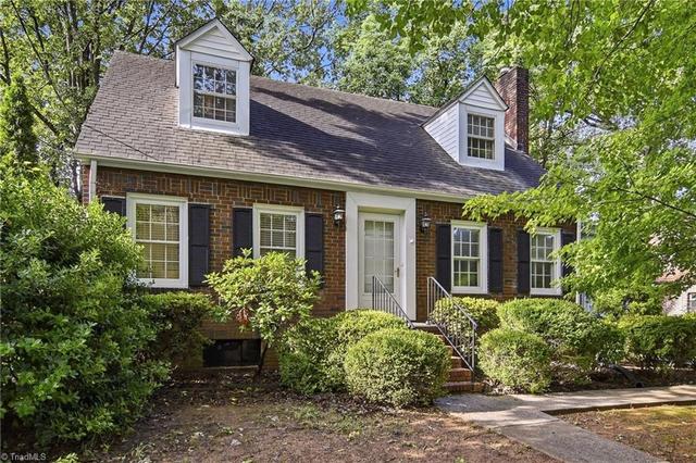 2420 Fairway Dr, Winston Salem, NC 27103
