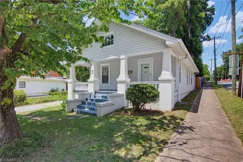 1500 Elwood Ave, Greensboro, NC 27403