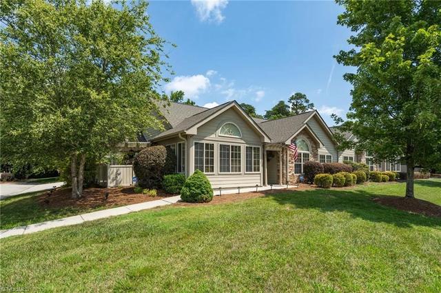 4261 Plantation Ridge Ln, Greensboro, NC 27409