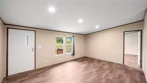 153 Mosley Loop, Madison, NC 27025 photo 7
