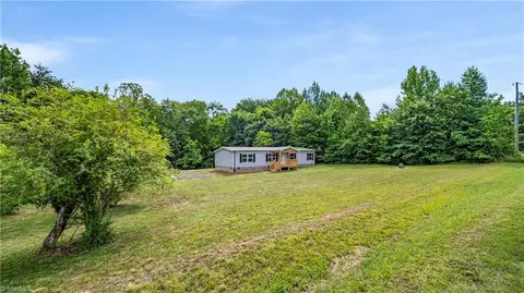 153 Mosley Loop, Madison, NC 27025 photo 44
