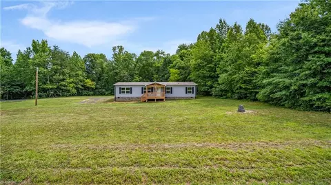 153 Mosley Loop, Madison, NC 27025 photo 43