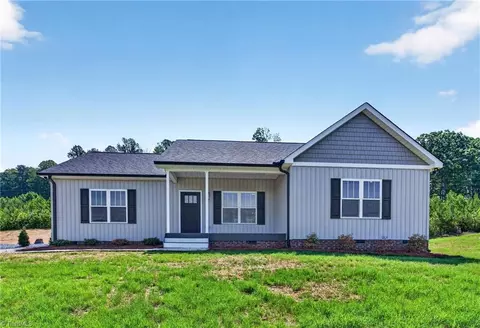 479 Browers Chapel Rd, Asheboro, NC 27205