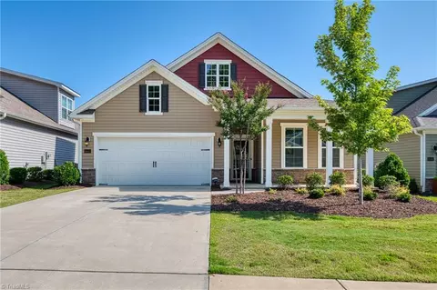 6443 Grogan Hill Rd, Whitsett, NC 27377