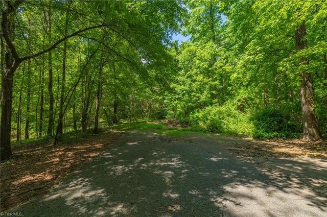 7701 Whipple Trl, Greensboro, NC 27455