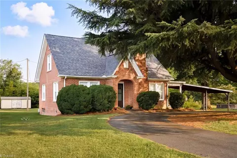500 Midway School Rd, Lexington, NC 27295