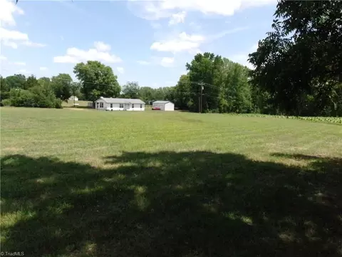 1706 Mount Hope Church Rd, Mcleansville, NC 27301