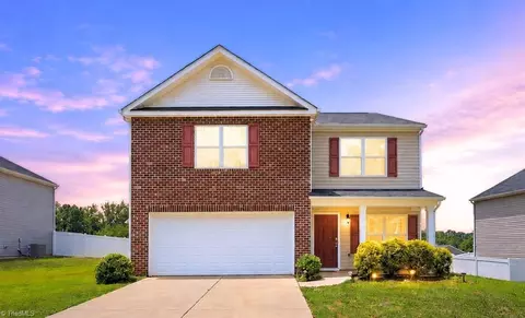 2360 Whisperwood St, Rural Hall, NC 27045