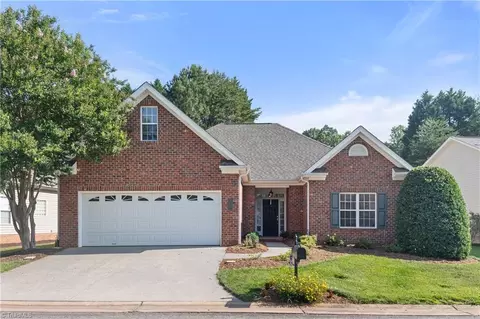 155 Brooks Landing Dr, Winston Salem, NC 27106