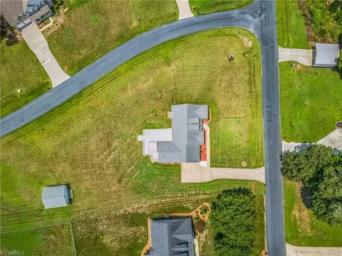6669 Jennifer Lynn Dr, Trinity, NC 27370 photo 36