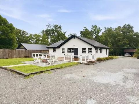 Exterior - 307 Hunsucker St, Biscoe, NC 27209 photo 7 of 10