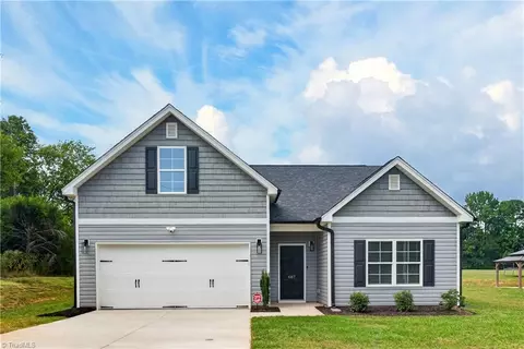 687 Deadmon Rd, Mocksville, NC 27028