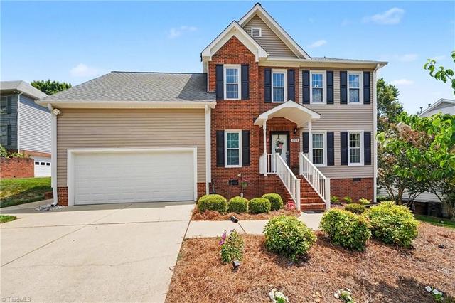 2104 Gate Post Dr, Greensboro, NC 27455