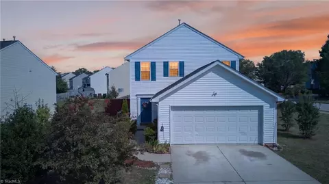 1033 Quinlan Dr, Greensboro, NC 27406