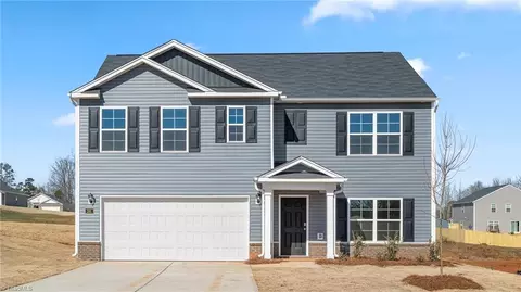 473 Baymeade Dr, Lexington, NC 27295