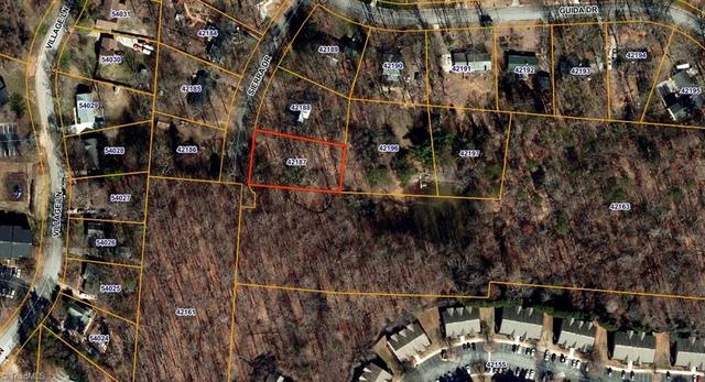 130 Sierra Dr, Greensboro, NC 27410