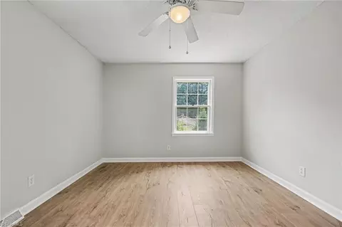 255 Pilotview Loop, Madison, NC 27025 photo 13