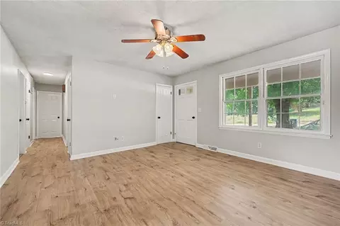 255 Pilotview Loop, Madison, NC 27025 photo 4