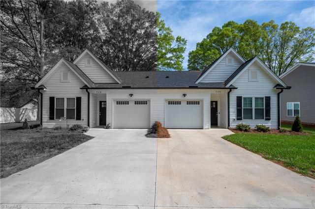 710 Lee Ave W, Yadkinville, NC 27055