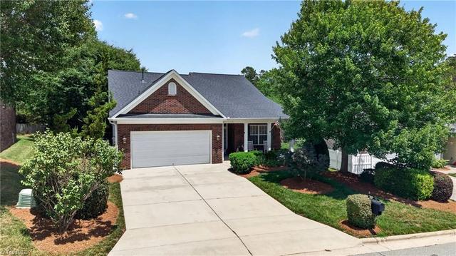 115 Heritage Hill Dr, Jamestown, NC 27282