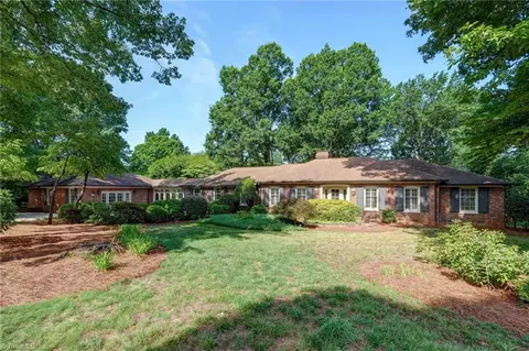 1903 Downing St, Greensboro, NC 27410
