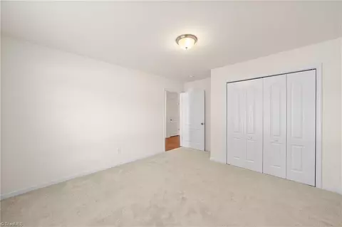 Bedroom - 6210 Queens Gate Ct, Clemmons, NC 27012 photo 4 of 6