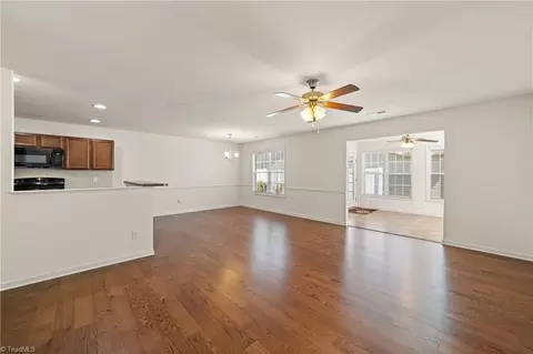 Living - 6210 Queens Gate Ct, Clemmons, NC 27012 photo 2 of 5