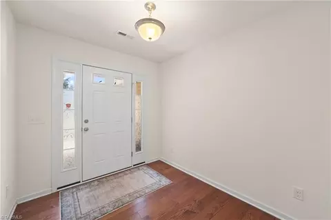 Entry Way - 6210 Queens Gate Ct, Clemmons, NC 27012 photo 2 of 9