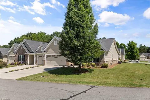 Exterior - 6210 Queens Gate Ct, Clemmons, NC 27012 photo 7 of 7