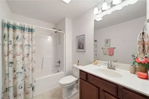 Bath - 6210 Queens Gate Ct, Clemmons, NC 27012 photo 1 of 1