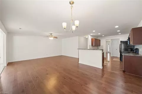 Living - 6210 Queens Gate Ct, Clemmons, NC 27012 photo 1 of 5