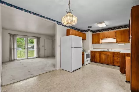 3404 Rolling Rd, High Point, NC 27265 photo 6