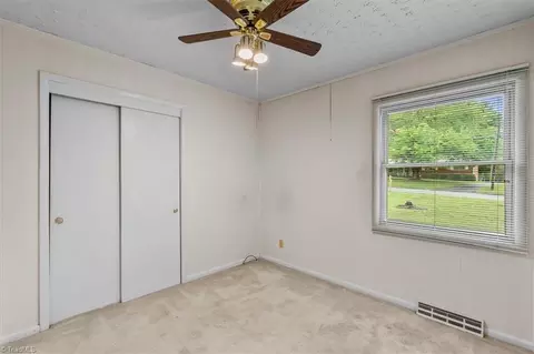 3404 Rolling Rd, High Point, NC 27265 photo 22