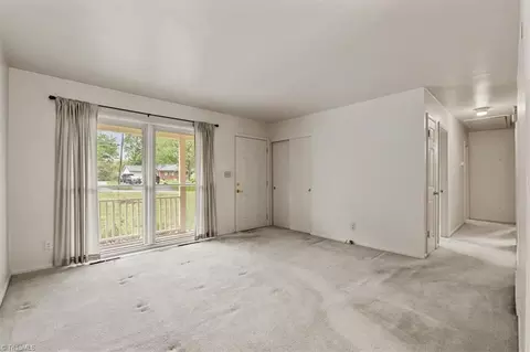 3404 Rolling Rd, High Point, NC 27265 photo 12