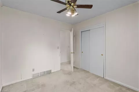 3404 Rolling Rd, High Point, NC 27265 photo 23