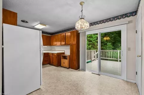 3404 Rolling Rd, High Point, NC 27265 photo 7